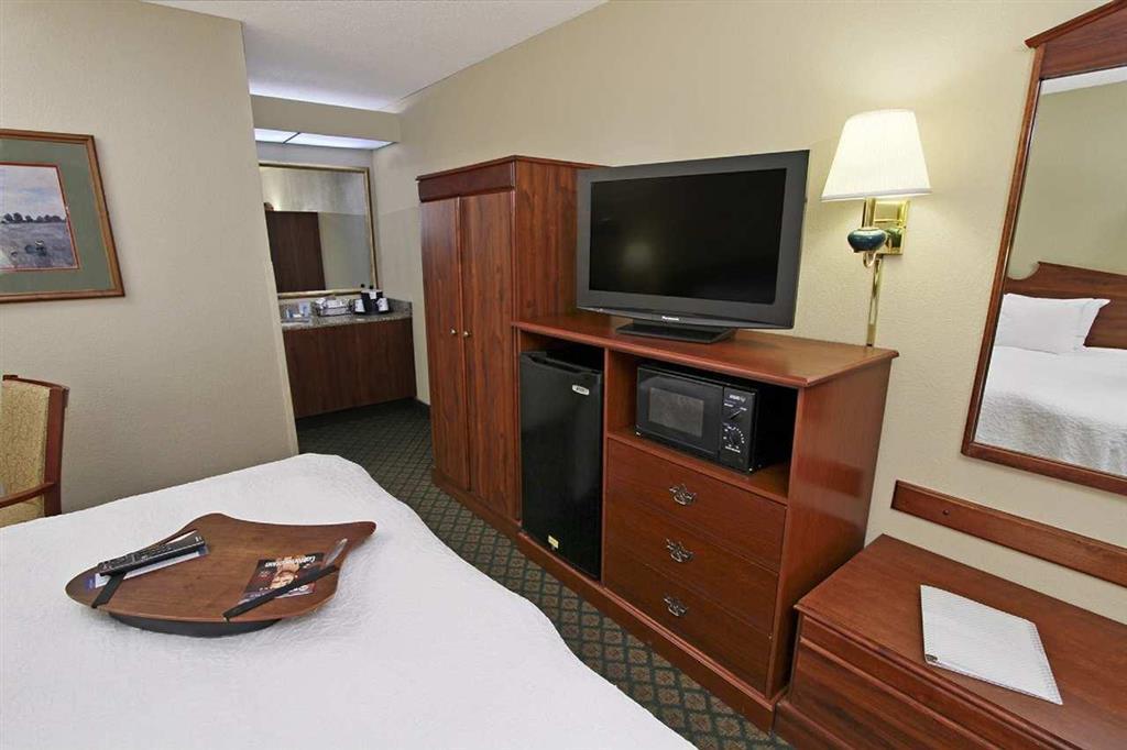 Motel 6 Fayetteville - I-95 Bilik gambar